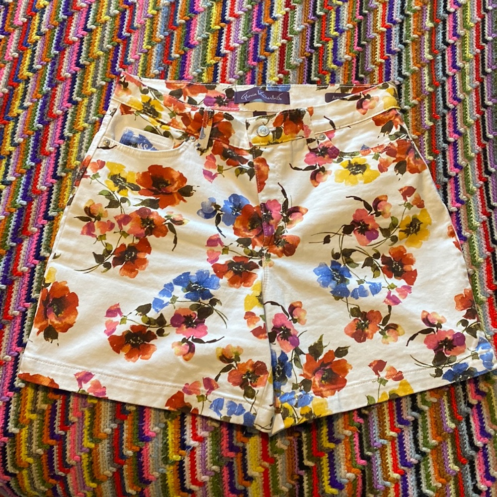 High rise floral denim shorts